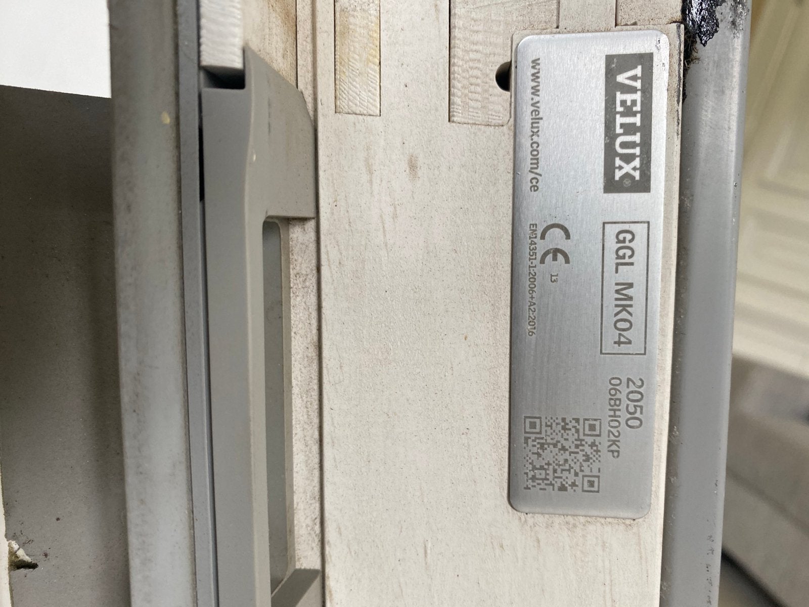 2 x velux ramen GGL MK04 wit kleur, Doe-het-zelf en Bouw, Ophalen, Zo goed als nieuw