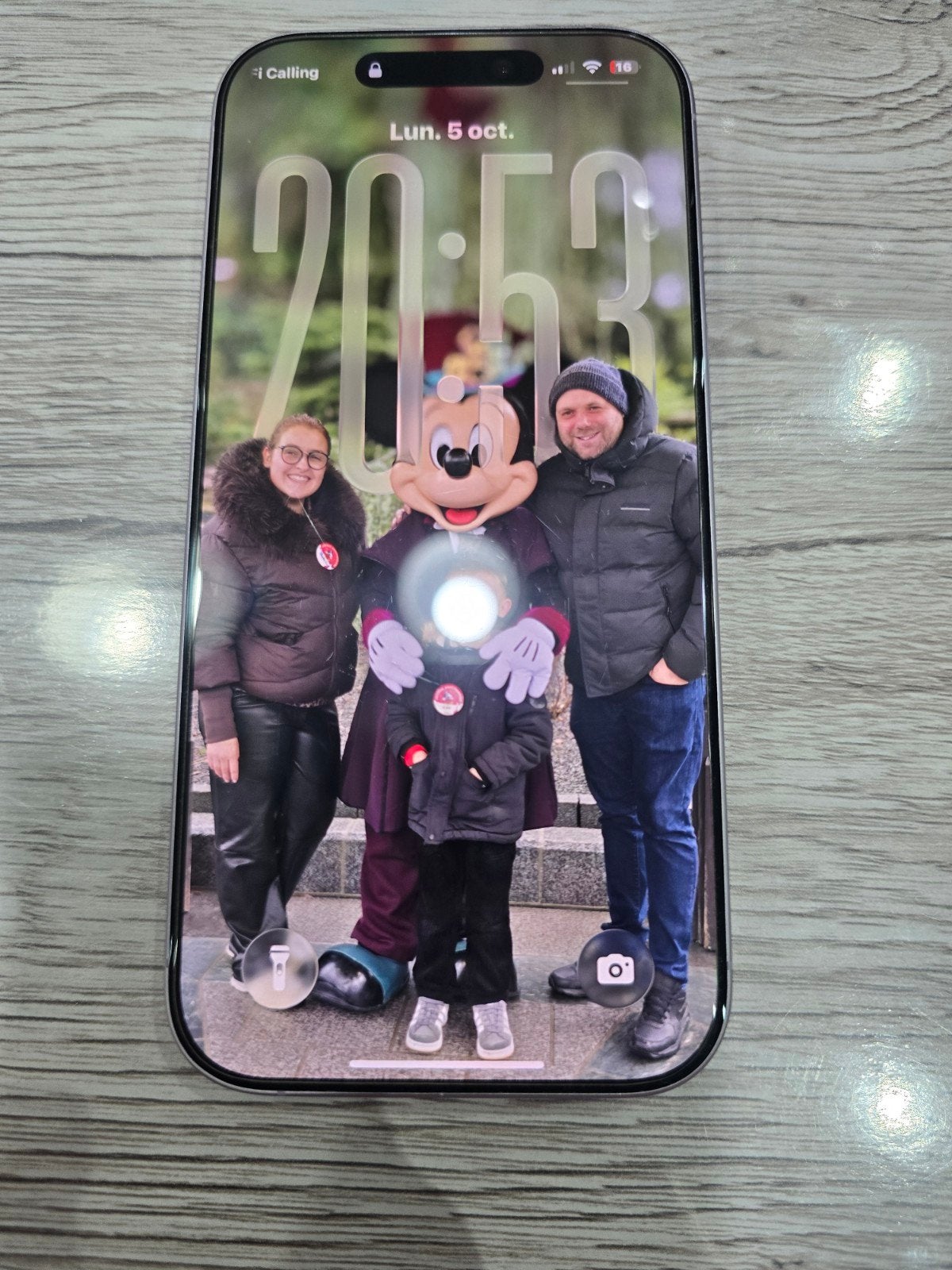 iphone 17, Enlèvement, IPhone 17