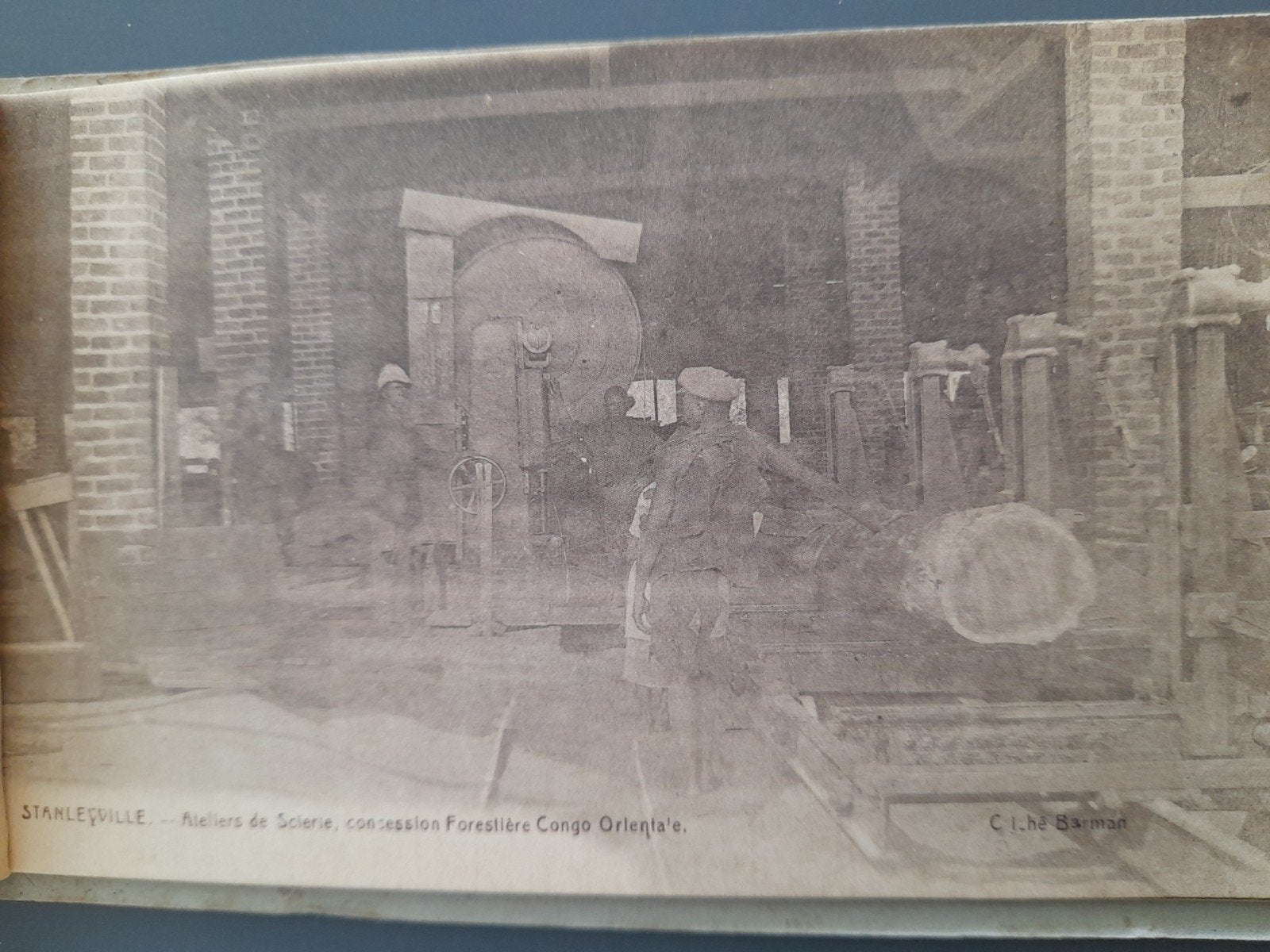 Carte postale-Stanleyville-Atelier de scierie Congo Est, Enlèvement ou Envoi, 1940 à 1960, Non affranchie, Artisanats et Métiers
