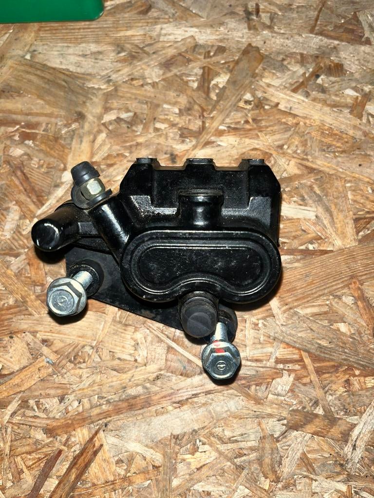 Remklauw zwart voor GTS TOSCANA GY6 LASOURIS NECO TURBHO, Fietsen en Brommers, Ophalen