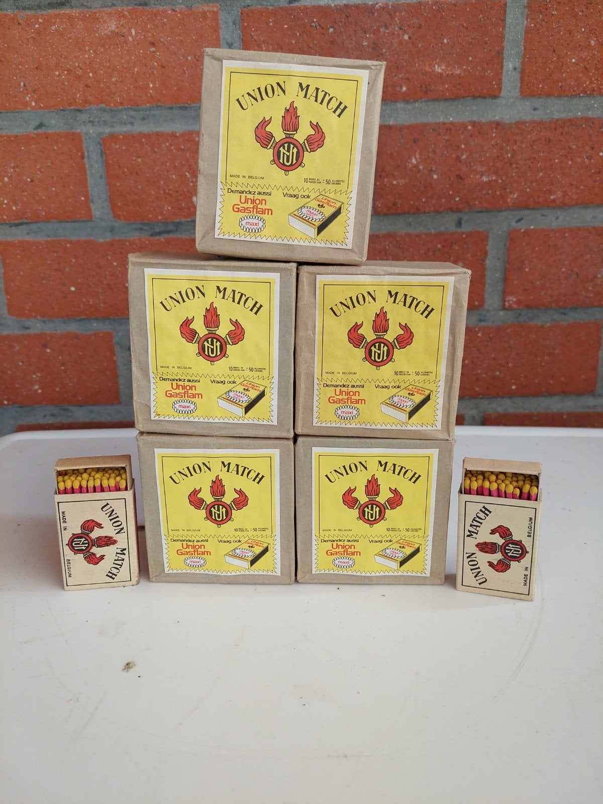 Lucifer´s, Ophalen