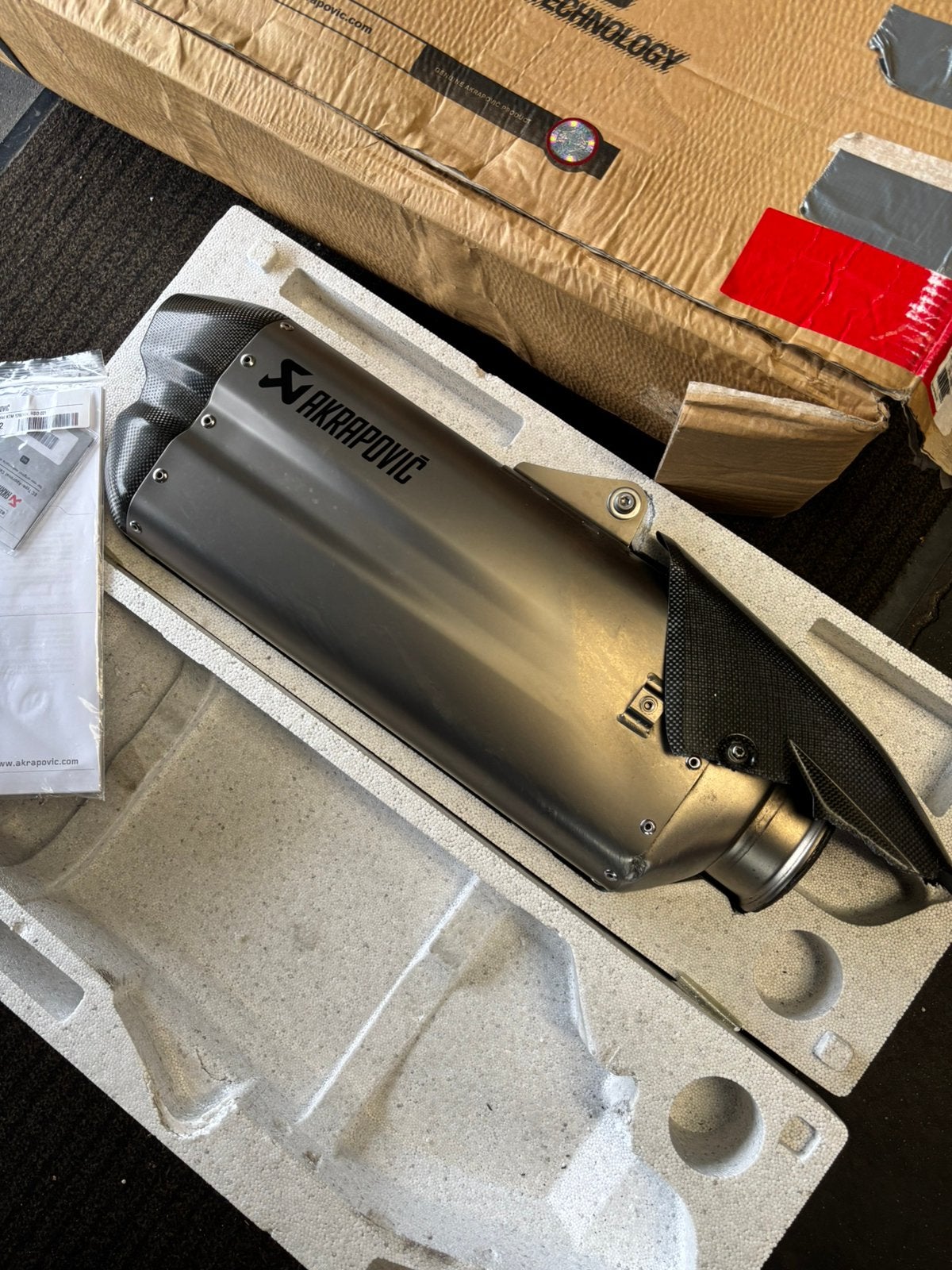 Akrapovic ktm adventure 1290, Ophalen