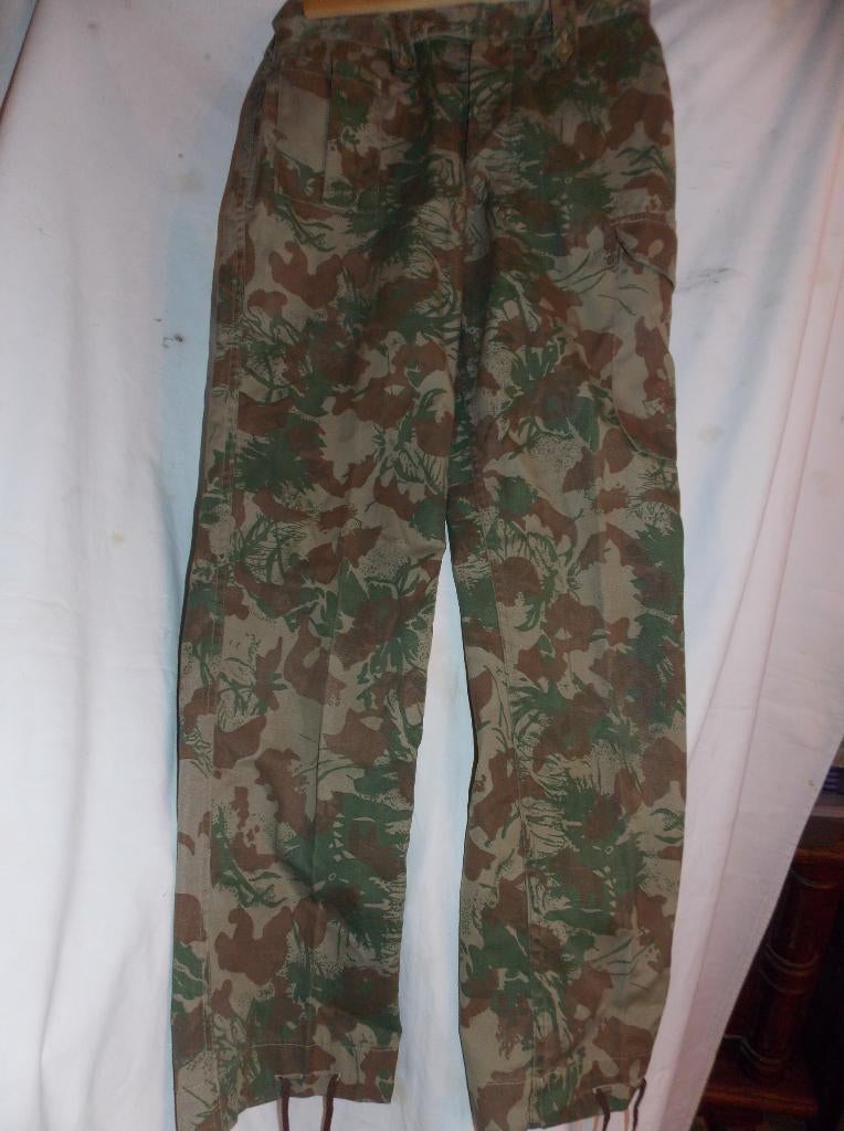Zuid africaans SAP Koevoet camo broek, Ophalen of Verzenden, Landmacht, Kleding of Schoenen