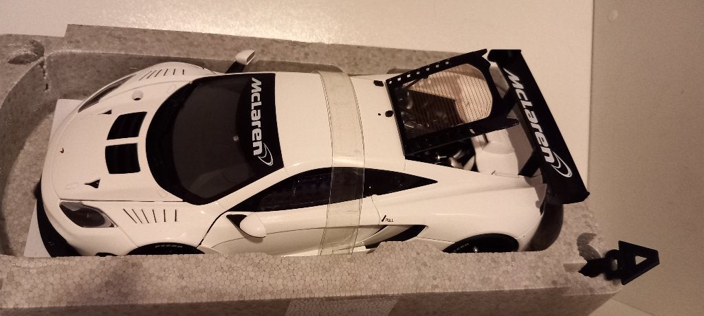 1/18 McLaren MP4-12C GT3 Street White 2011 Autoart Signature, Hobby & Loisirs créatifs, Voitures miniatures | 1:18, Enlèvement ou Envoi
