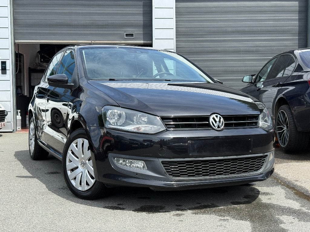 Volkswagen Polo 1.4 6R, Auto's, Volkswagen, Voorwielaandrijving, Stof, 4 cilinders, Zwart