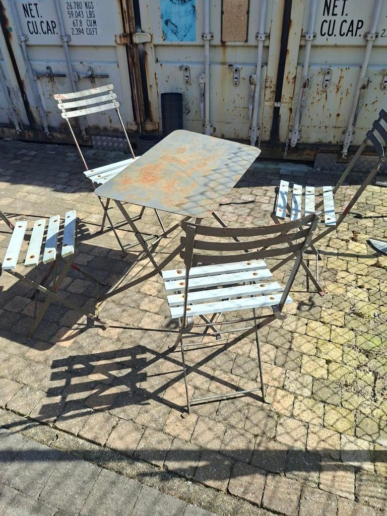 Retro tuinset, Ophalen