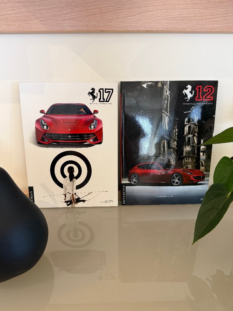 Lot de 2 magazines officiels Ferrari, Enlèvement ou Envoi, Ferrari