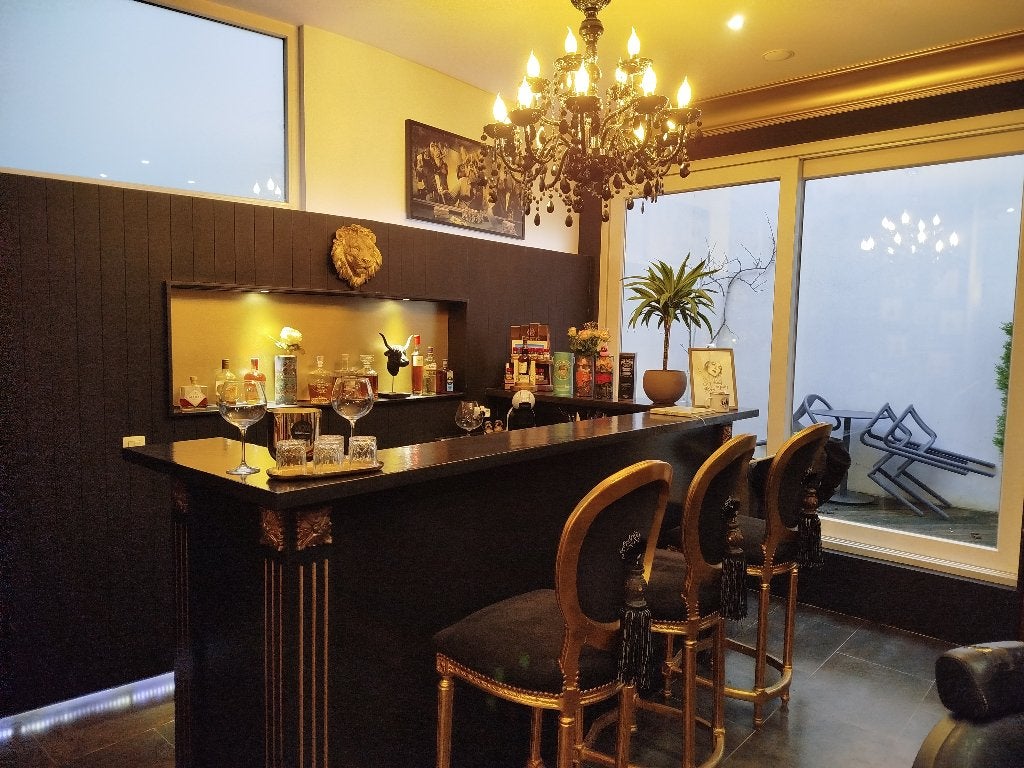 Bar, Maison & Meubles, Enlèvement, Comme neuf, Y compris les chaises de bar