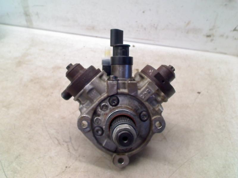 POMPE CARBURANT C Audi A6 Avant (C7) (059130755BH), Autos : Pièces & Accessoires, Systèmes à carburant, Audi, Utilisé