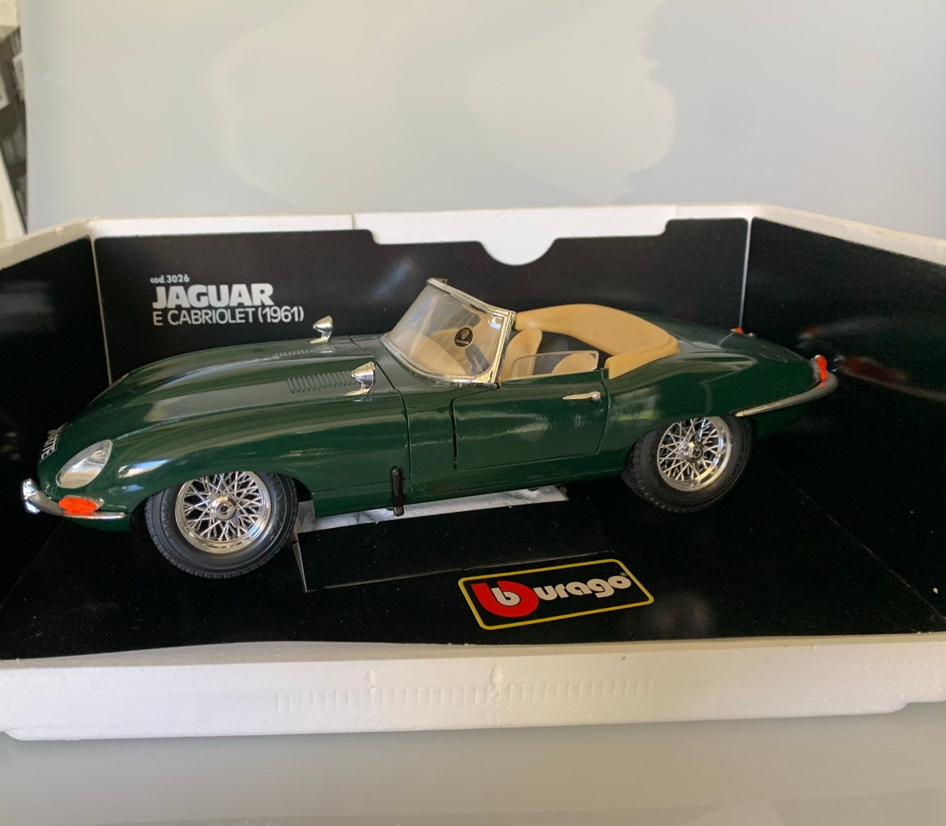 Jaguar E-cabriolet 1961, Ophalen of Verzenden, Zo goed als nieuw, Burago