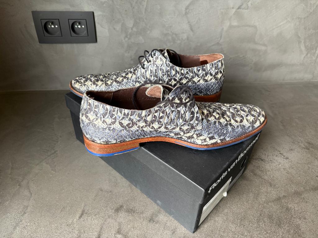 Floris van Bommel maat 9 (43) 18016 Premium, Kleding | Heren, Schoenen, Blauw, Floris van Bommel, Ophalen of Verzenden, Gedragen