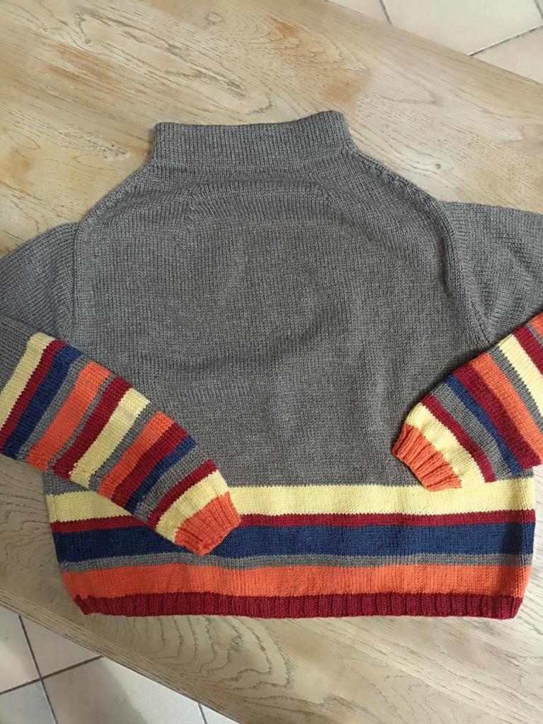 Pull court tricot ligné taupe taille M, Ophalen of Verzenden, Zo goed als nieuw, Maat 38/40 (M)