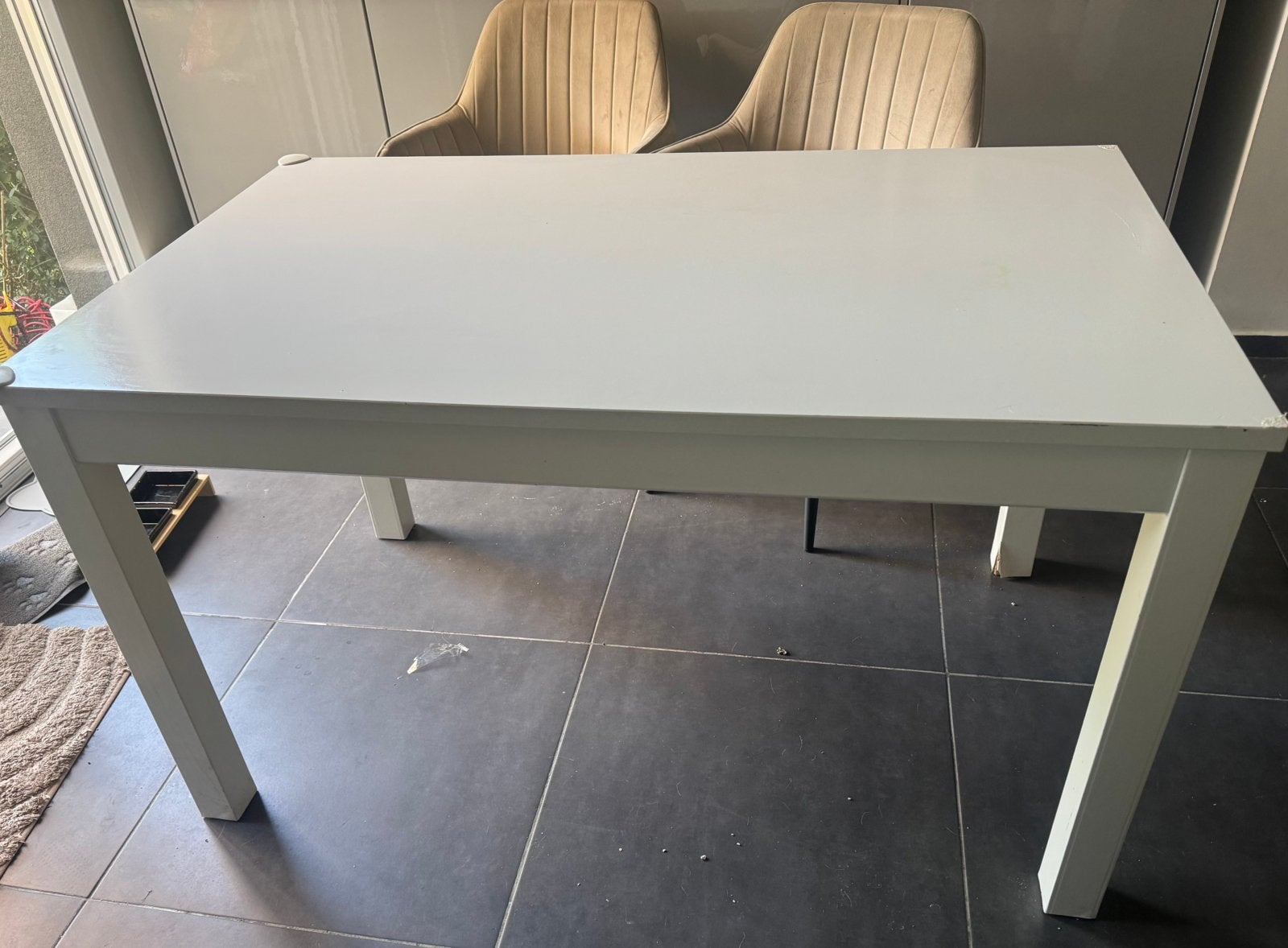 2 tables a vendre, Maison & Meubles, Enlèvement, Utilisé