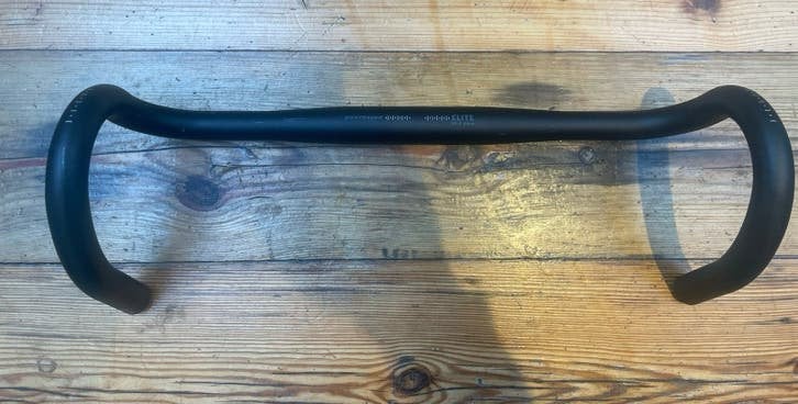 Bontrager stuur 44cm, Ophalen of Verzenden, Zo goed als nieuw, Stuur