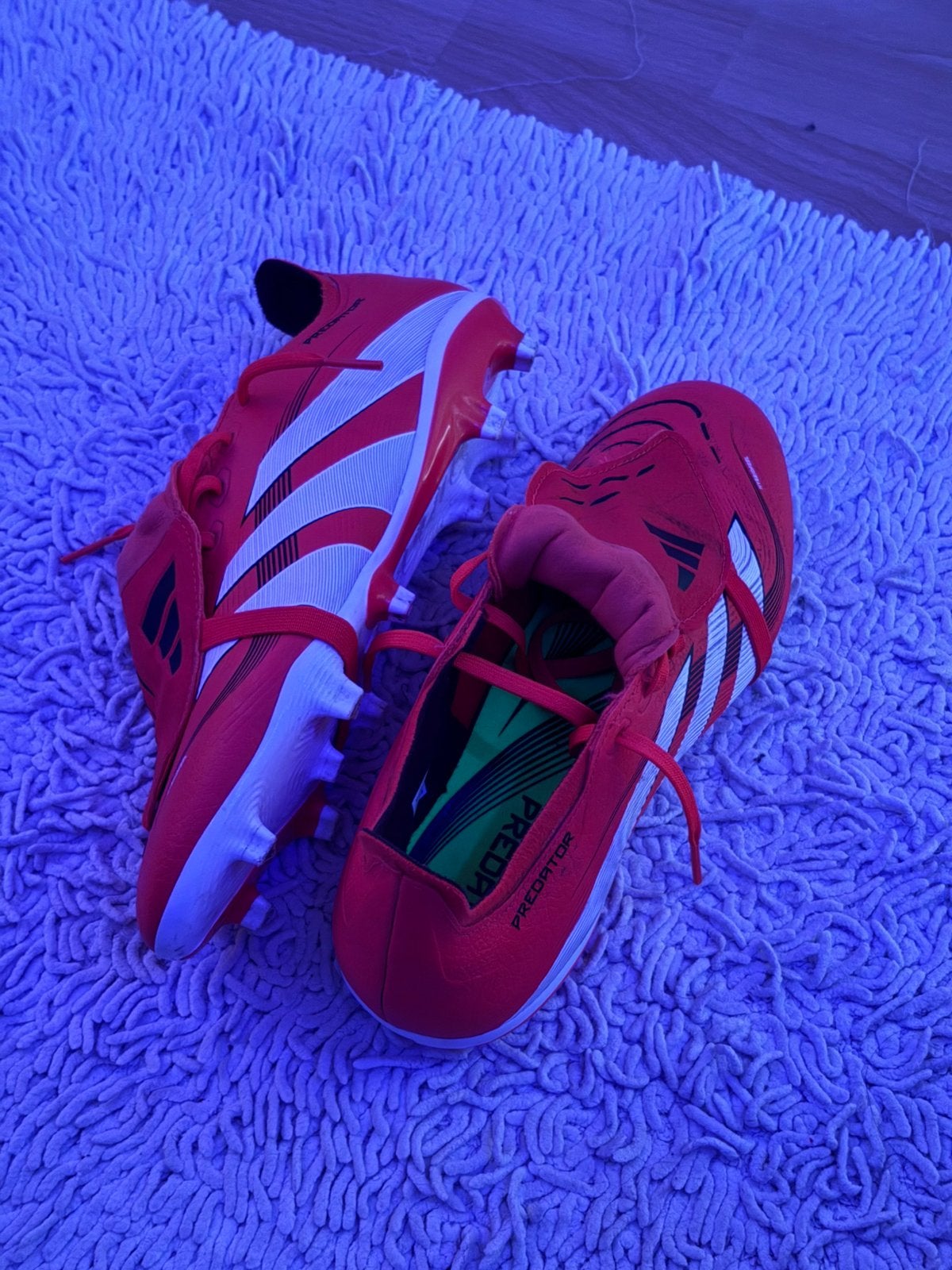 Adiddas voetbal schoenen, Ophalen, Zo goed als nieuw, Schoenen