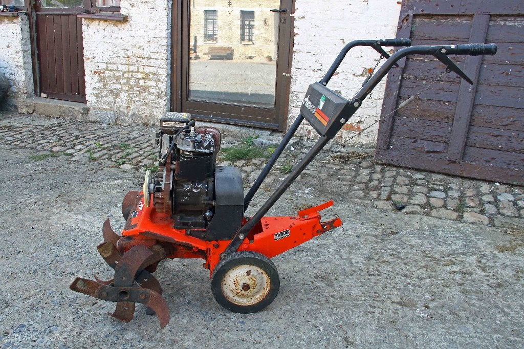 Ariens RT524 rototiller voor onderdelen, Zakelijke goederen, Landbouw | Onderdelen | Banden, Velgen en Assen, Ophalen