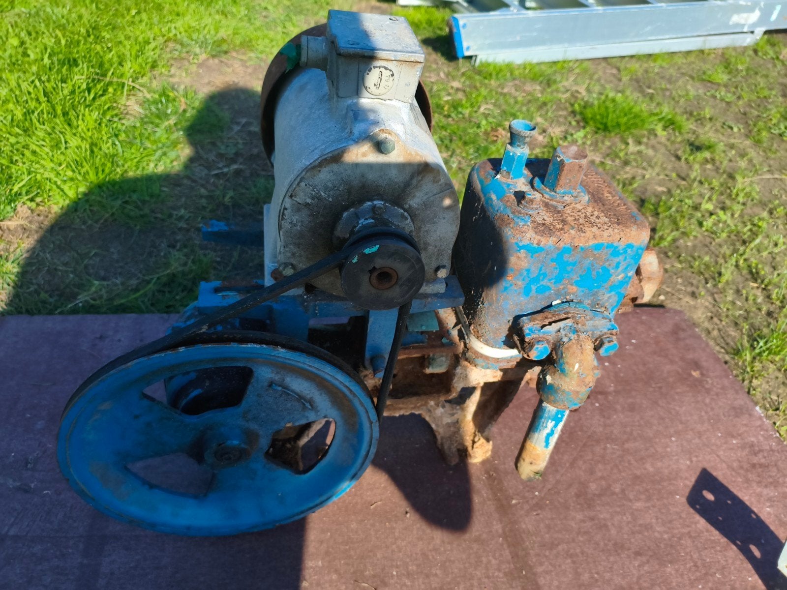 zelfaanzuigende pistoolpomp, Tuin en Terras, Ophalen, Gebruikt
