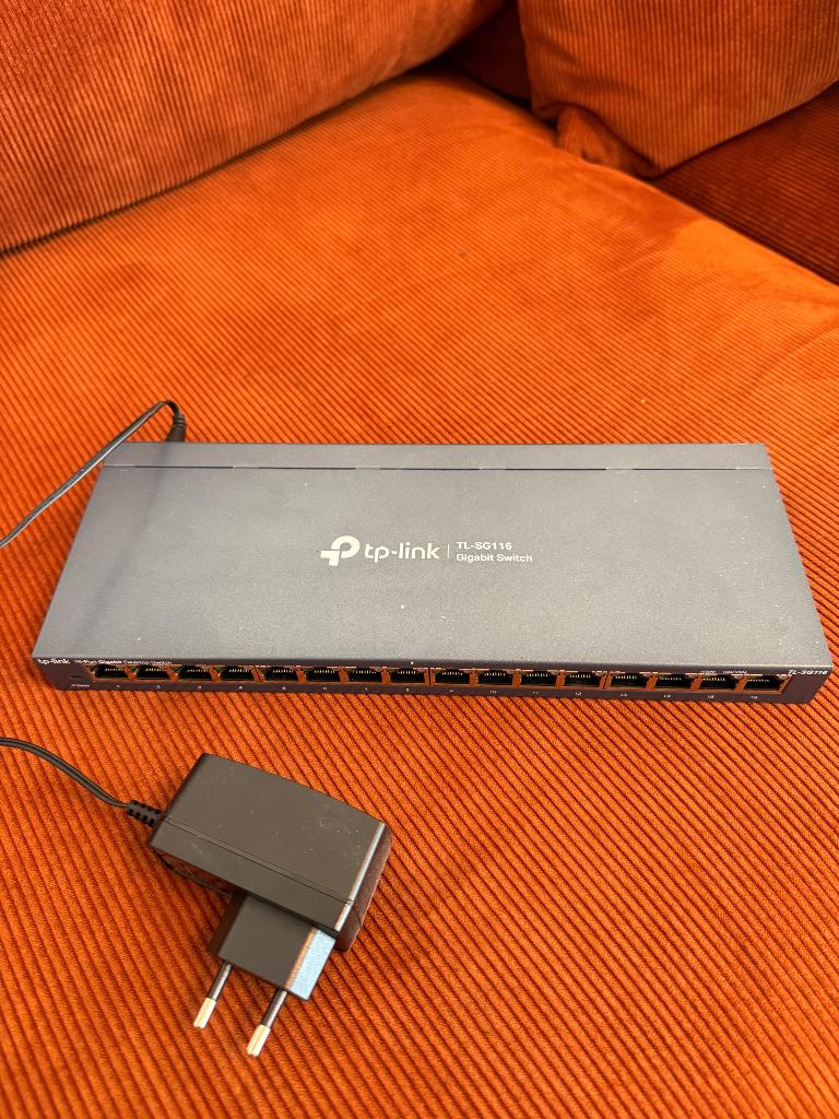 Tp link 16 gigabit switch, Ophalen, Zo goed als nieuw