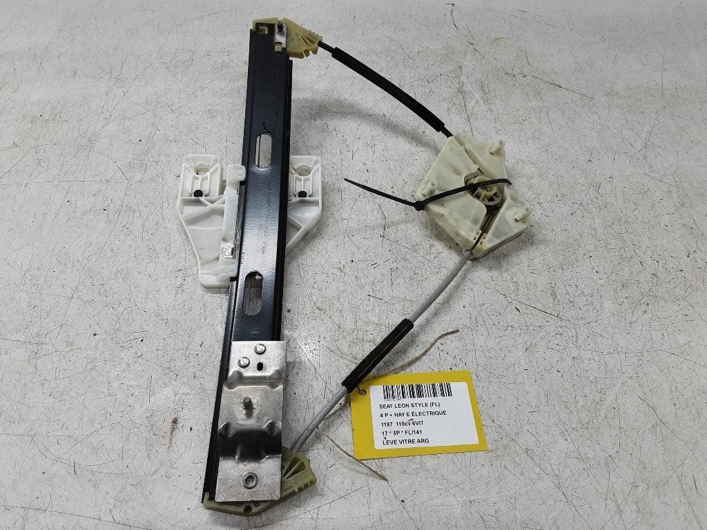 RAAMMECHANIEK LINKS ACHTER Seat Leon (5FB) (01-2012/08-2020), Gebruikt, Service@seat.de, Seat Deutschland GmbH, Seat