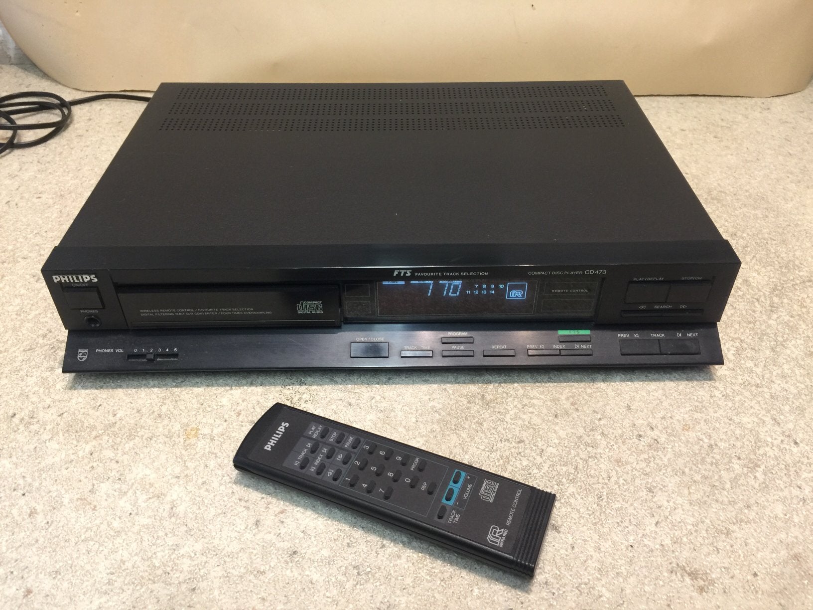 Phillips cd 473  ( cdm 2/10 loopwerk ) met originele remote, Ophalen of Verzenden, Zo goed als nieuw