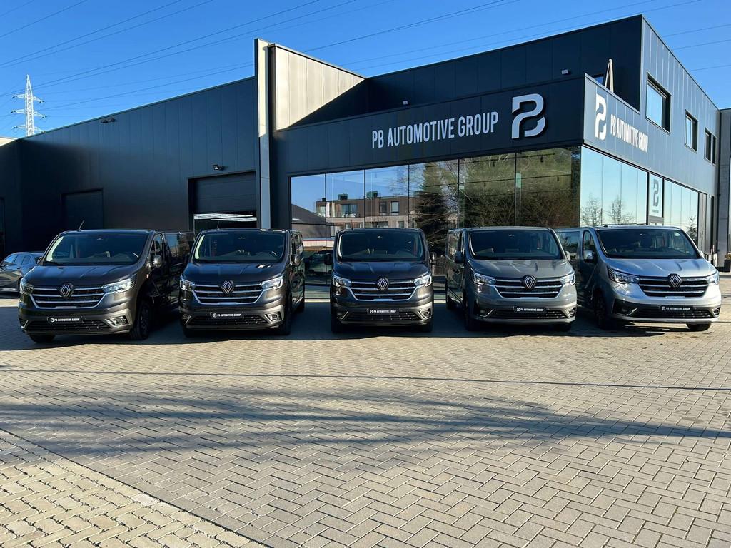 Renault Trafic DC-170pk-9Traps auto-Zetelver-laadvl-2xschuif, Automaat, Stof, 4 cilinders, Zwart