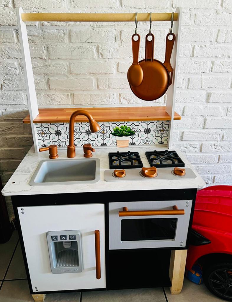 HOUTEN SPEELKEUKEN, Enlèvement, Comme neuf