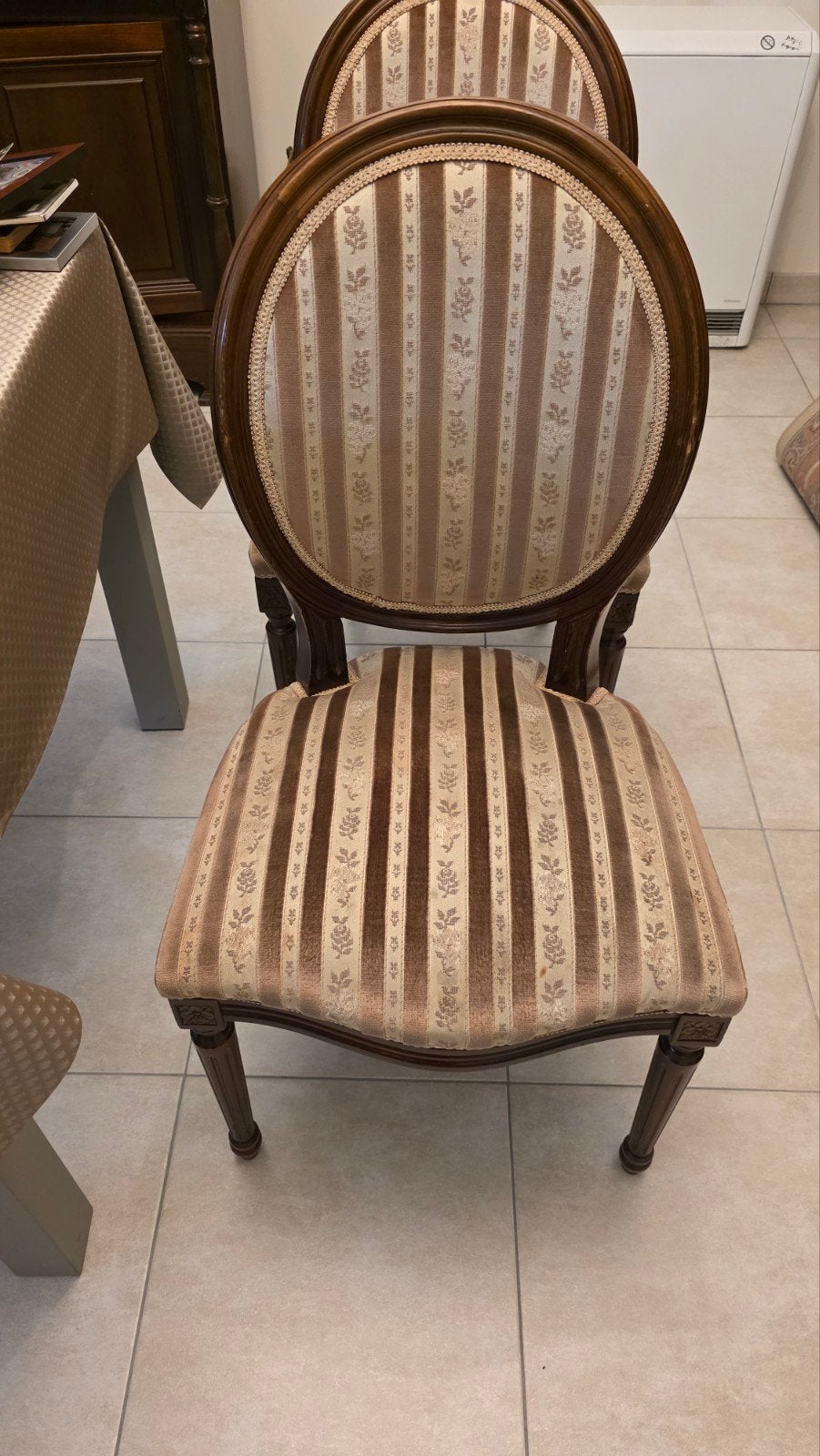6 chaises de salle à manger, Antiquités & Art, Enlèvement
