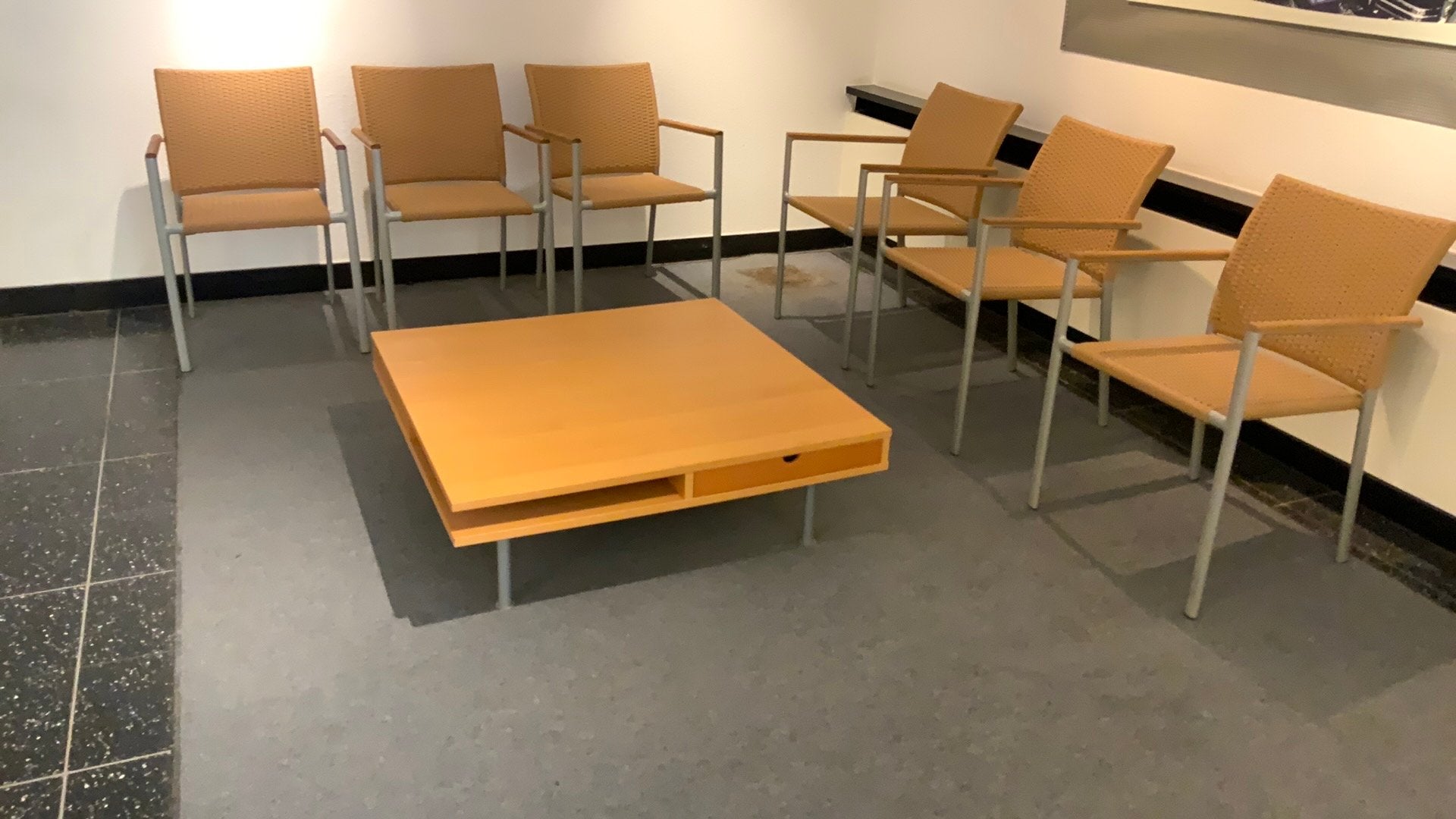 Salontafel met 6 zeteltjes, Huis en Inrichting, Ophalen, Gebruikt, Overige kleuren, Hout