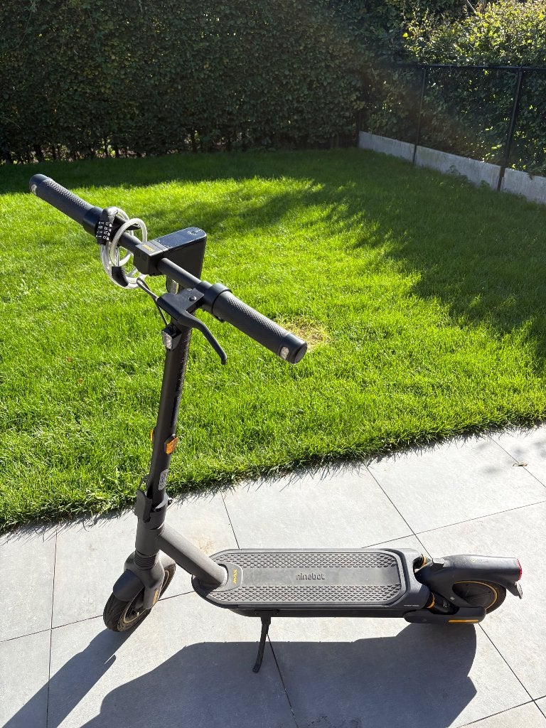 Segway ninebot g2, Fietsen en Brommers, Ophalen, Zo goed als nieuw, Elektrische step (E-scooter), Ninebot