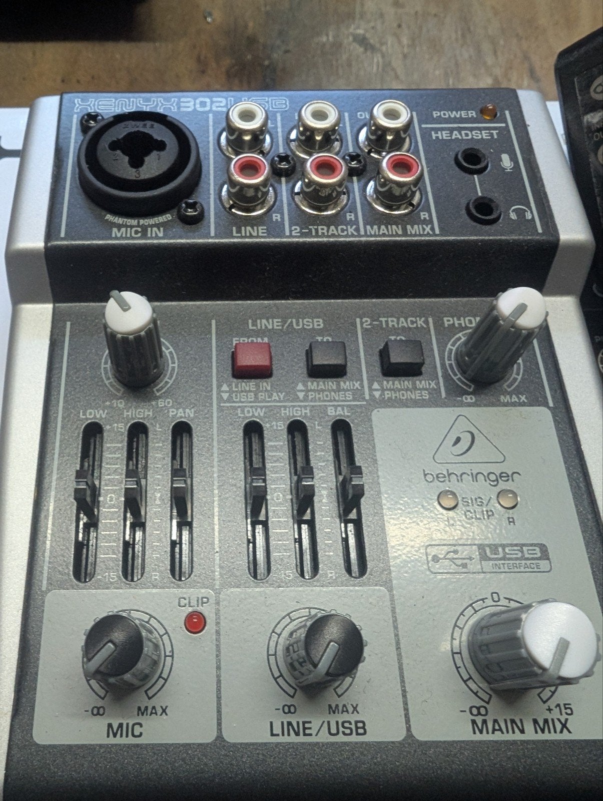 Behringer xenyx 302usb, Ophalen of Verzenden, Zo goed als nieuw, Minder dan 5 kanalen, Microfooningang