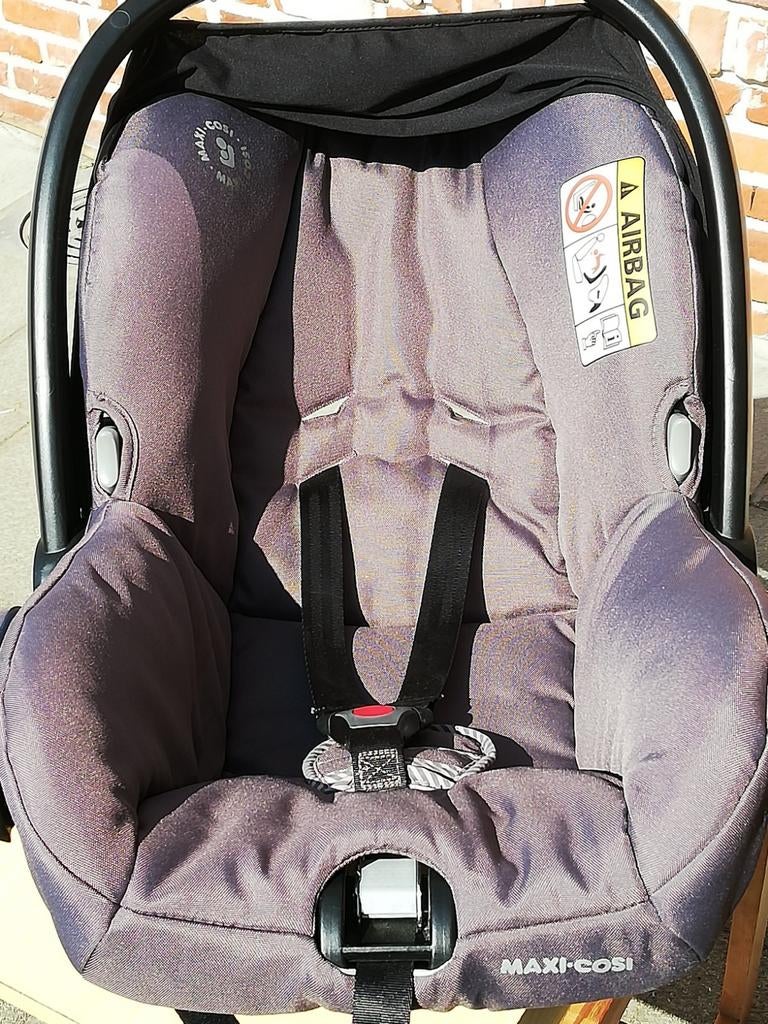 Maxi cosi Citi  met verkleinkussen en zonnekap, Kinderen en Baby's, Autostoeltjes, Ophalen
