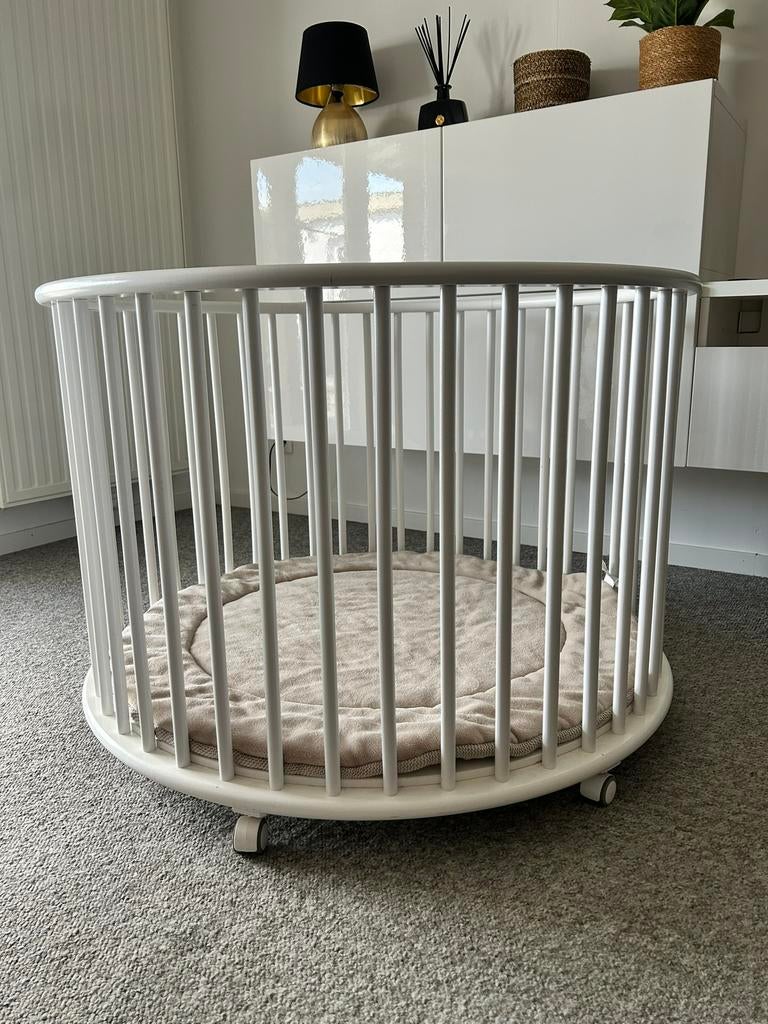 Ronde box/ babypark met matras, Kinderen en Baby's, Babyparken, Zo goed als nieuw, Rond, Boxkleed, Ophalen