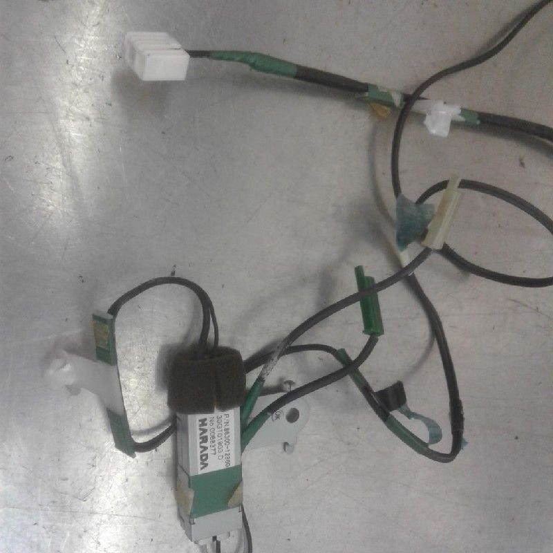 ANTENNE Corolla (E15) (|8630012860|30GT01903D|0068377|), Kundenbetreuung@toyota.de, Toyota, Utilisé, Toyota-Allee 2
50858  Köln, DE