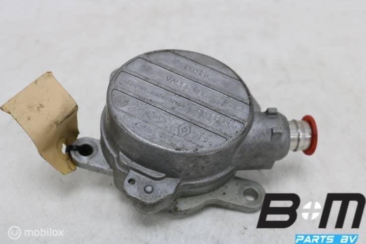 Vacuumpomp 2.2 dCi Renault Espace 8200797164, Utilisé