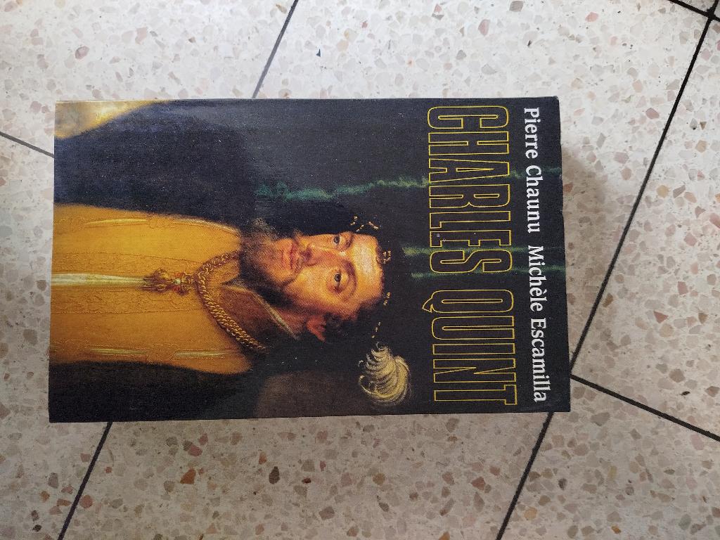 Livre charles quint, Enlèvement ou Envoi, 15e et 16e siècles, Neuf, Pierre Chaunu