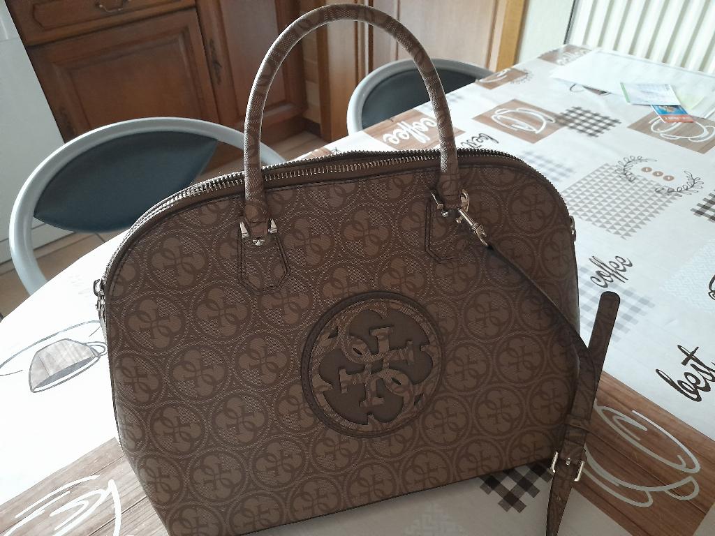 Handtas Guess, Enlèvement ou Envoi, Comme neuf, Brun, Sac à main