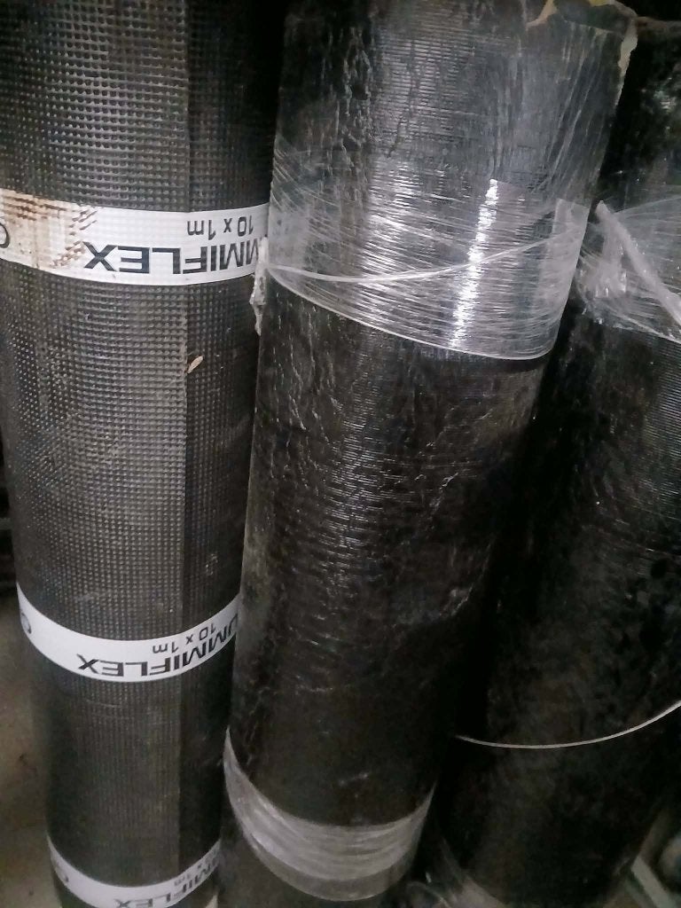4 rollen Roofing Gummiflex 4 mm te koop., Ophalen, Nieuw, Dakleer