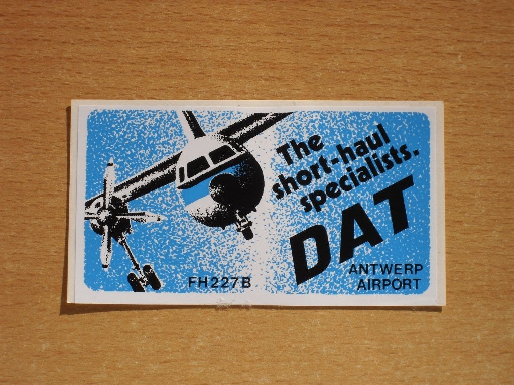 sticker DAT Antwerp Transport The short-haul specialists, Verzamelen, Ophalen of Verzenden, Zo goed als nieuw, Bedrijf of Vereniging