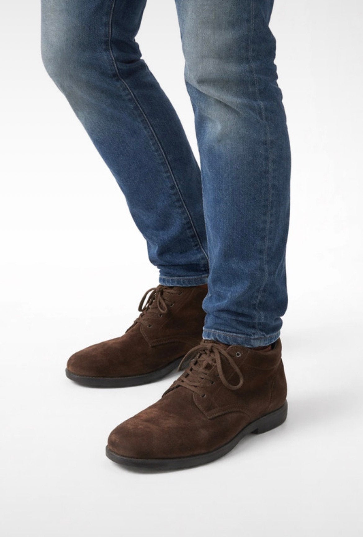 Suède veters 45-45,5. Hogan, Bruin, Ophalen of Verzenden, Gedragen, Veterschoenen