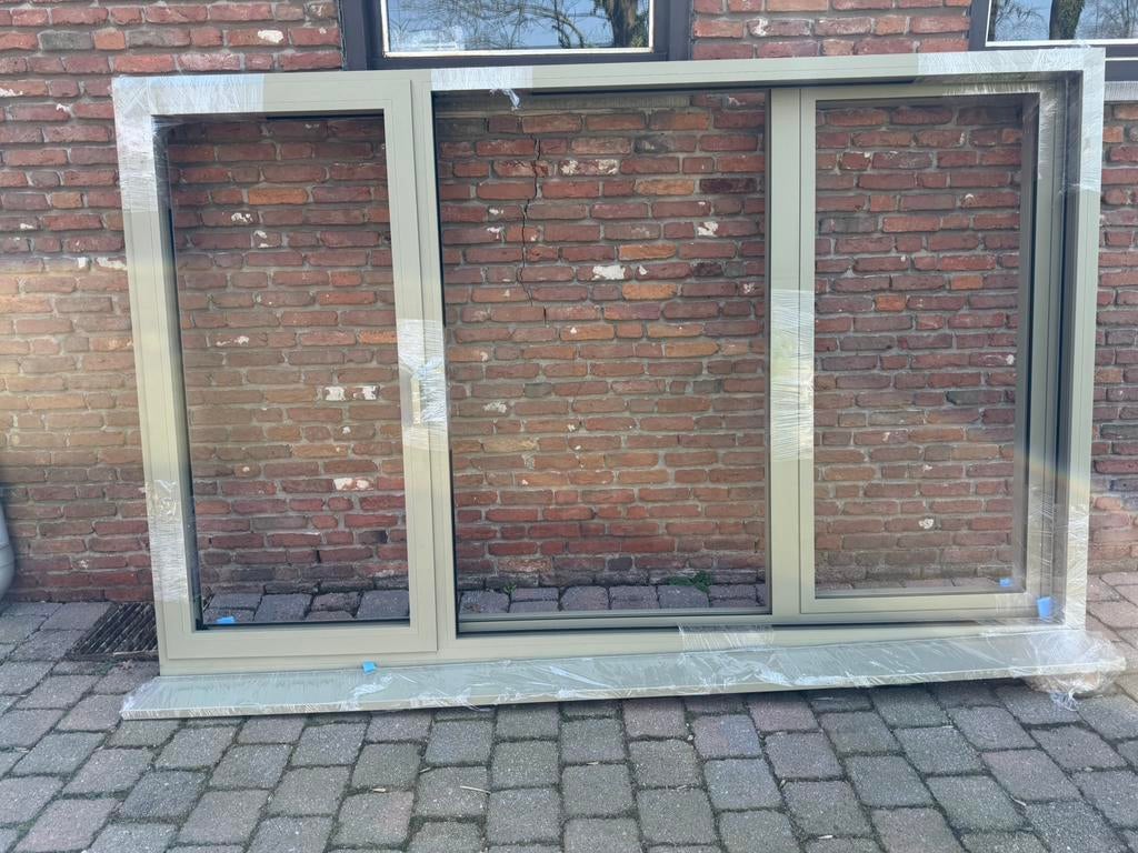 Twee aluminium ramen inclusief glas, Neuf, 160 cm ou plus, 160 cm ou plus, Fenêtre de façade ou Vitre