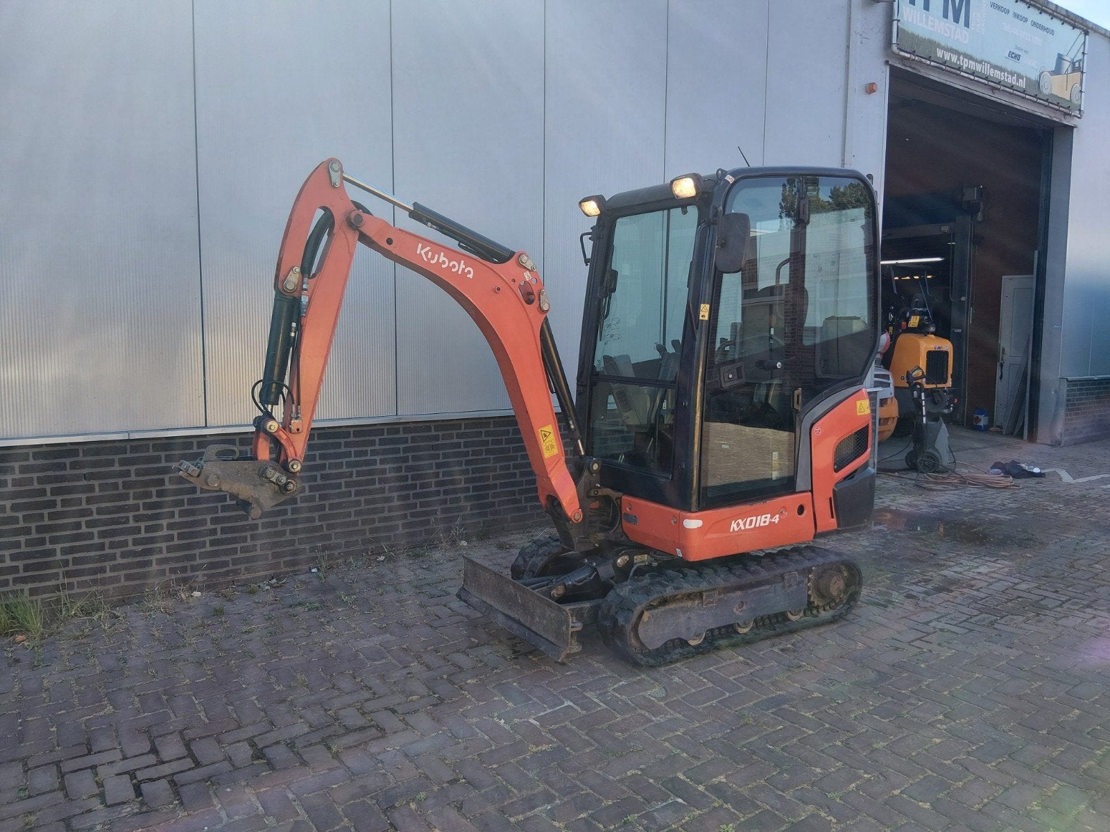 Kubota kx018-4 minigraver, Zakelijke goederen, Machines en Bouw | Kranen en Graafmachines, Ophalen, Graafmachine