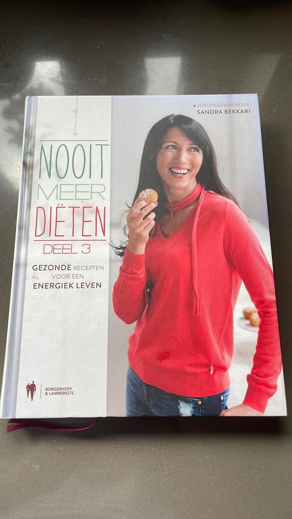 Sandra Bekkari - 3, Enlèvement ou Envoi, Sandra Bekkari