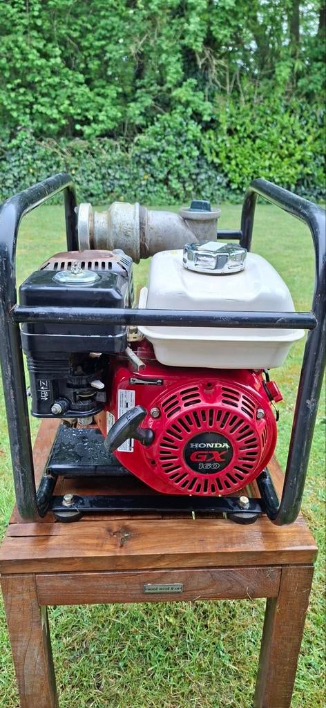 Pompe à eau à essence Honda Koshin 5hp. Débit 54 m3 par heur, Enlèvement
