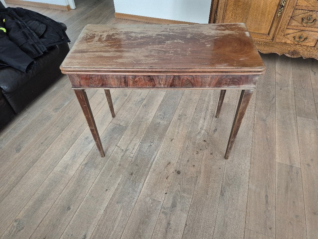Antiek uitklapbaar mahoniehouten kaarttafeltje, Antiquités & Art, Antiquités | Meubles | Tables, Enlèvement