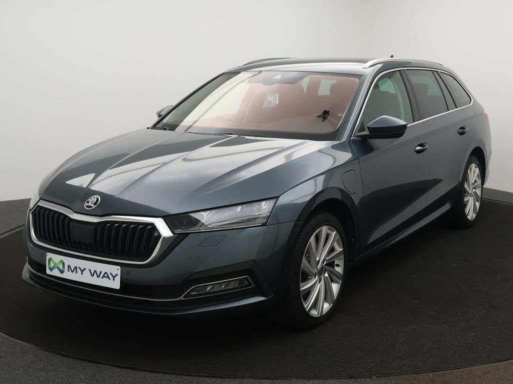 Skoda Octavia Combi PHEV Octavia SW PHEV 1.4 TSI Style DSG, Autos, Skoda, Argent ou Gris, Achat, Break, Cruise Control