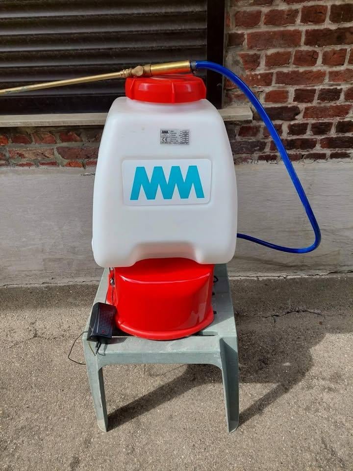 RUGSPROEIER OP BATTERIJ ZO GOED ALS NIEUW, Jardin & Terrasse, Pesticides, Enlèvement, Comme neuf, Répression des mauvaises herbes
