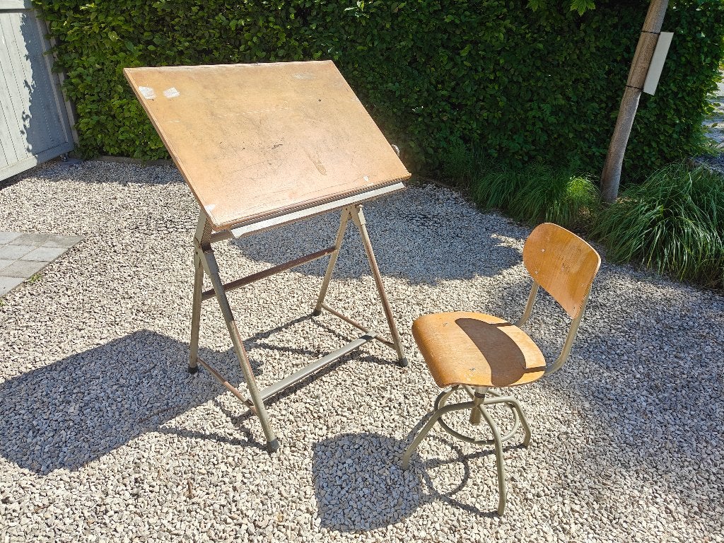 Mooie tekentafel met bijpassend stoel., Doe-het-zelf en Bouw, Ophalen, Gebruikt, Minder dan 130 cm