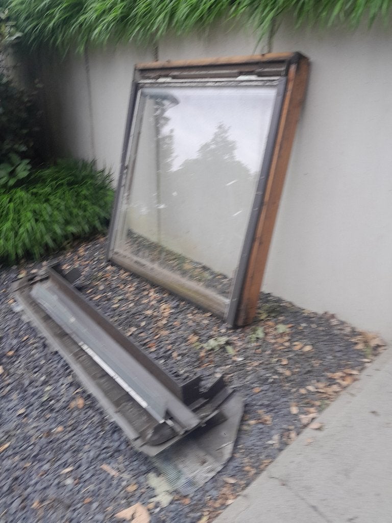 Velux, Ophalen, Gebruikt, 120 tot 160 cm, Dubbelglas