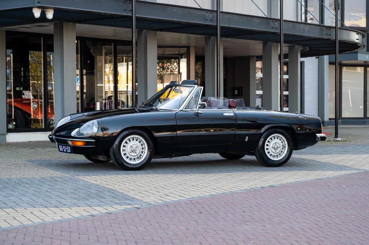 Alfa Romeo Spider 2.0 Veloce Coda Tronca, Autos, Cuir, Achat, Spider, 2 portes