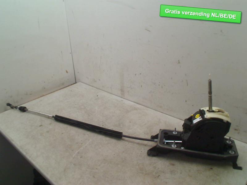 MECANISME DE CHANGEMENT DE VITESSES Audi (8V1713023), Dhr. R. de Gouw, Audi, Utilisé, De Bloemendaal 21 21
5221 EB  'S HERTOGENBOSCH, NL